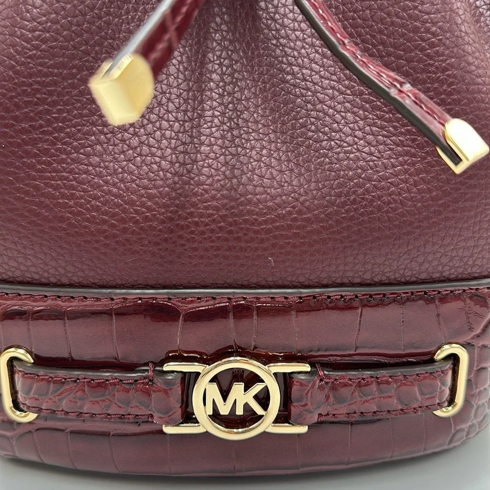 MICHAEL KORS  Reed Medium Pebbled Leather Bucket Bag Satchel Crossbody Oxblood